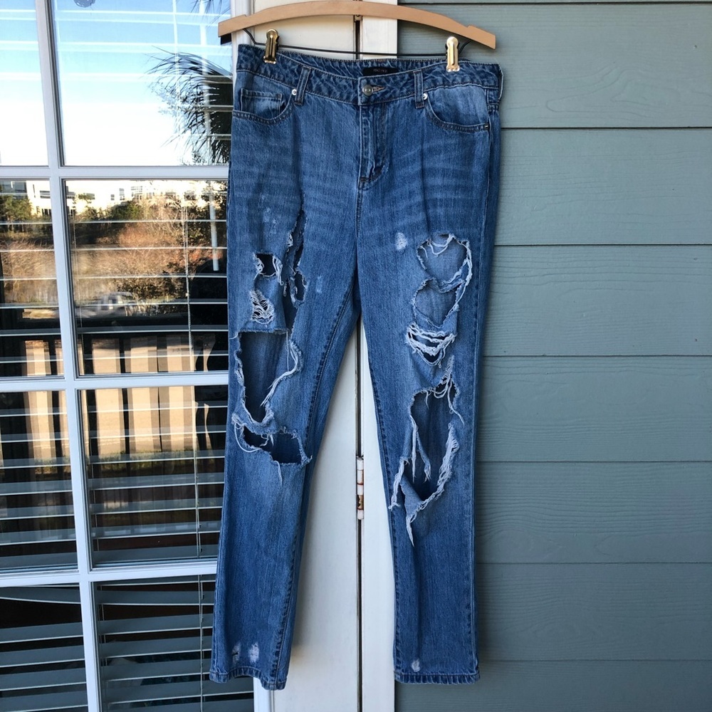 Forever 21 Distressed Jeans Ripped Holes Blue High Waisted Rise 28 - Picture 1 of 8